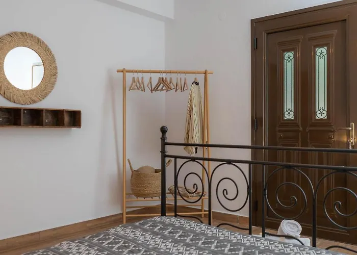 Postmans Under Meteora *