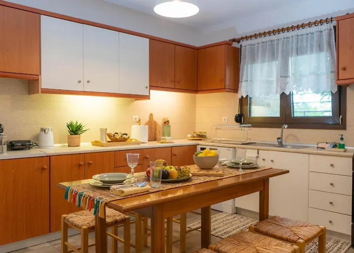 Postmans Under Meteora *