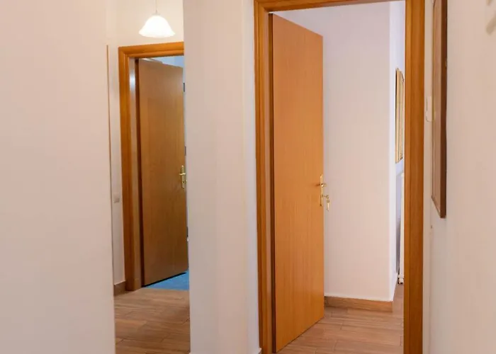 Postmans Under Meteora Apartamento *